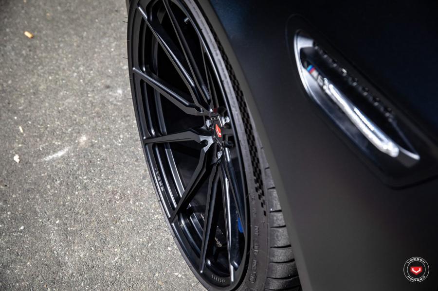 Колеса BMW M5 on Vossen Wheels (M-X2) 2019 года  (фото 18 из 25)